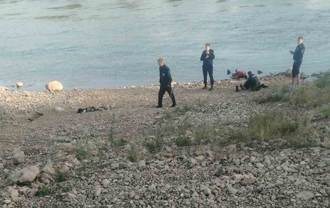 В Усть-Куте в микрорайоне Речники утонул мужчина